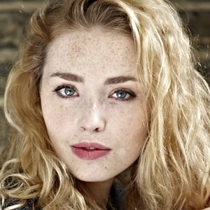 Assistir Freya Mavor online grátis no Superfilmes